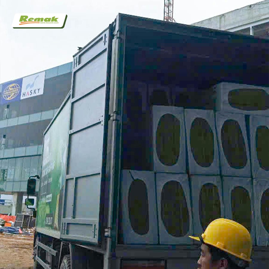 Bông khoáng cách âm, cách nhiệt Remak® Rock wool cho nhà ga T2 Sân bay Nội Bài
